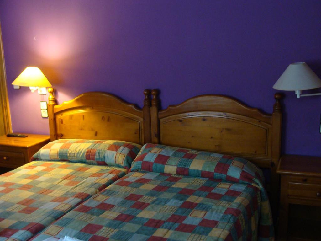Hotel - Restaurante La Posada De Santa Rita 엔시소 외부 사진